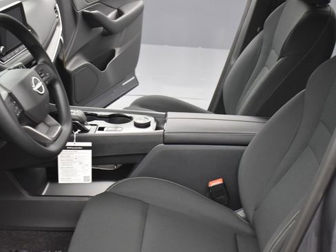 New 2026 Nissan Rogue S image 16