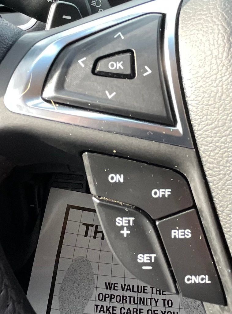 Used 2017 Ford Edge SEL w/ Equipment Group 201A FWD image 19