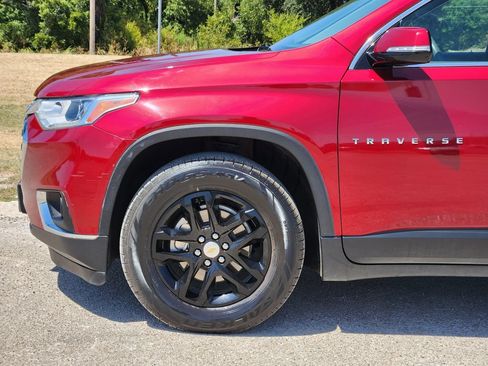 Used 2019 Chevrolet Traverse LT FWD image 7