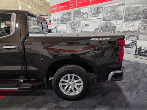 Used 2019 Chevrolet Silverado 1500 LTZ w/ LTZ Plus Package image 7