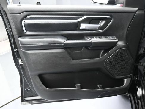Used 2025 RAM 1500 Big Horn AWD/4WD image 13