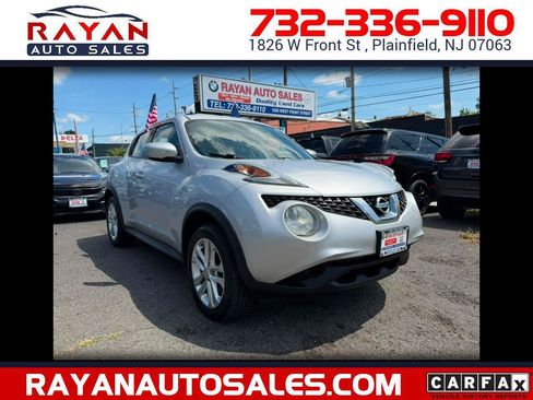 Used 2016 Nissan Juke S AWD/4WD image 1
