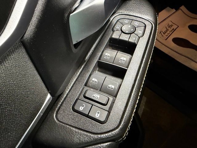 Used 2025 RAM 3500 Big Horn AWD/4WD image 14