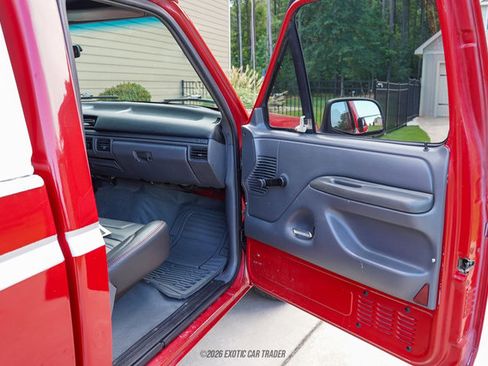 Used 1993 Ford F150 2WD Regular Cab image 24