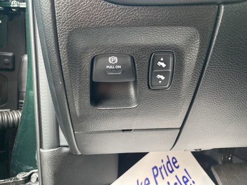 New 2026 RAM 1500 4x4 Crew Cab image 15