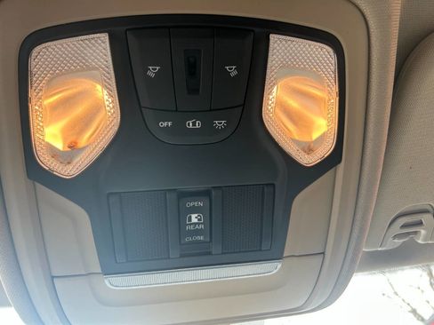 Used 2020 RAM 1500 Big Horn image 8