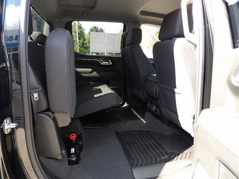 Certified 2025 Chevrolet Silverado 1500 LT AWD/4WD image 33