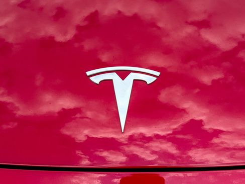 Used 2025 Tesla Model 3 RWD image 5