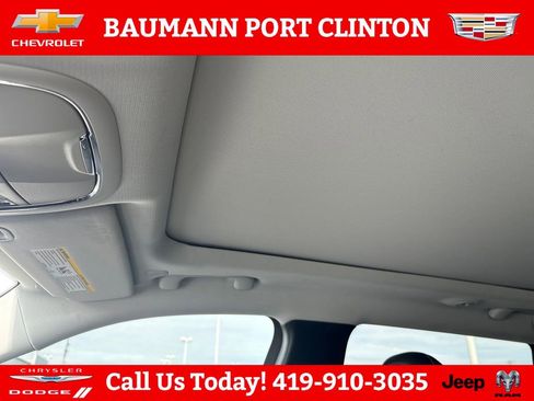 Used 2022 Jeep Cherokee Limited AWD/4WD image 22