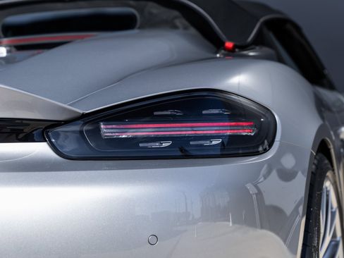 Certified 2025 Porsche 718 Boxster Spyder RS image 19