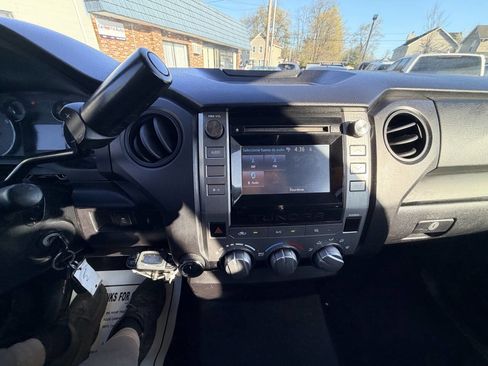 Used 2014 Toyota Tundra SR image 55