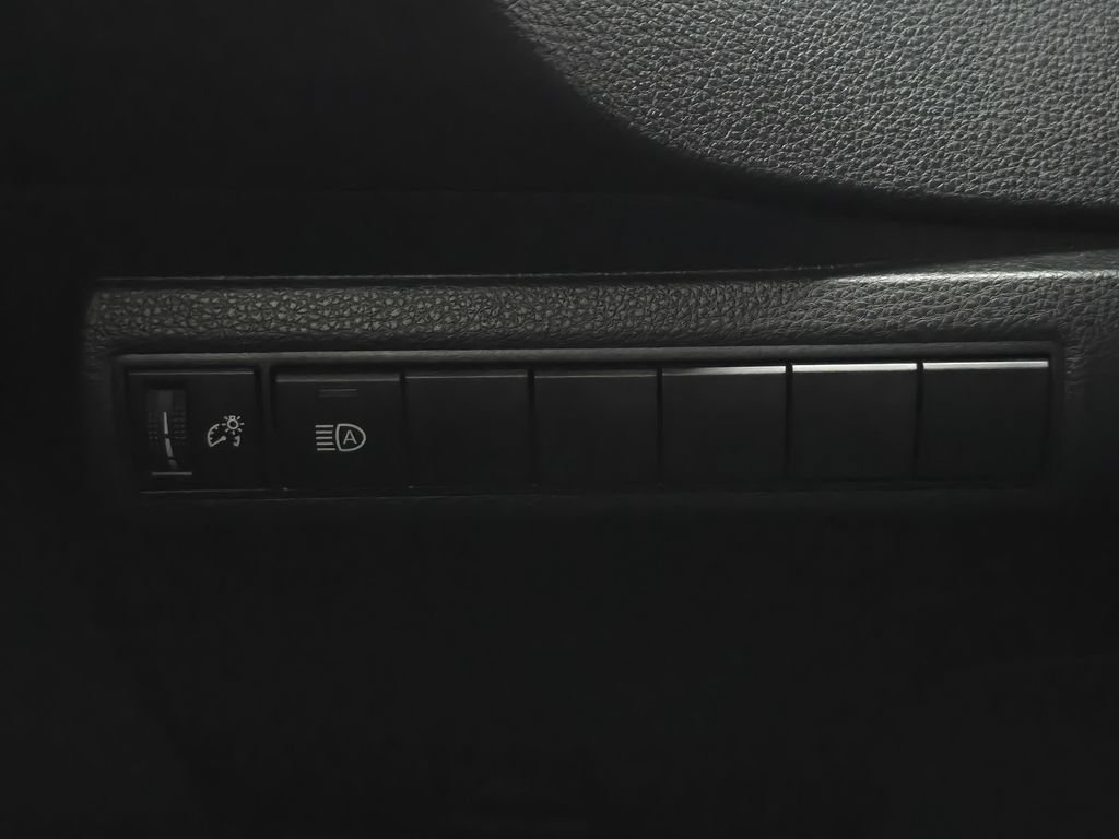 Used 2021 Toyota Corolla SE FWD image 21