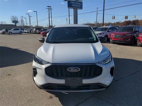 Certified 2024 Ford Escape Active image 2