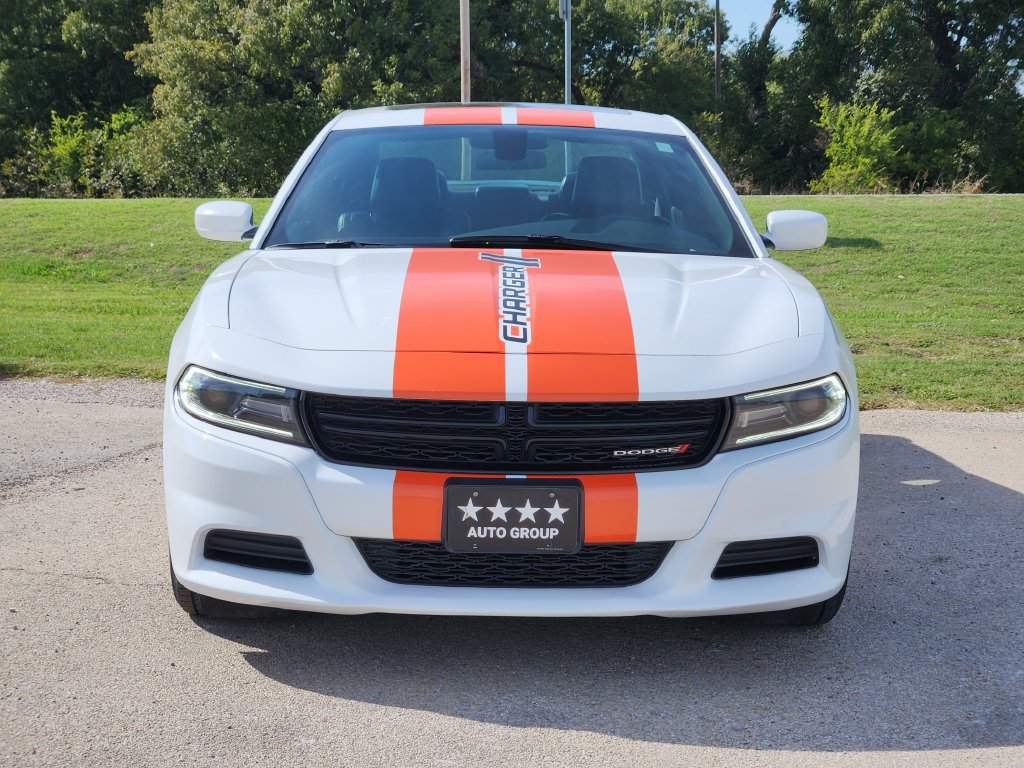 Used 2021 Dodge Charger SXT w/ Leather Interior Group RWD image 2