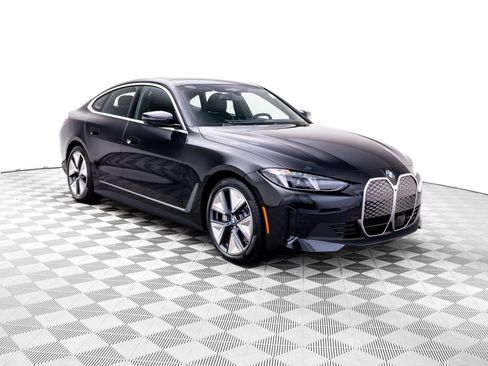 New 2026 BMW i4 xDrive40i w/ Premium Package AWD/4WD image 8