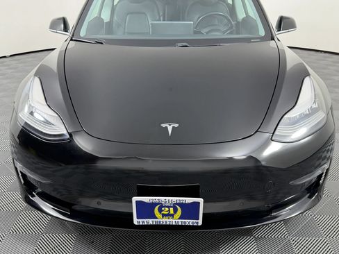Used 2019 Tesla Model 3 Standard Range Plus RWD image 2