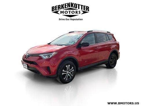 Used 2017 Toyota RAV4 LE w/ All Weather Liner Package AWD/4WD image 7