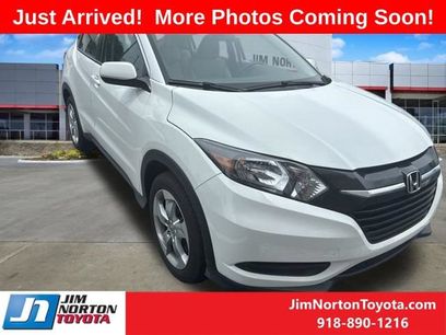 Used 2016 Honda HR-V LX