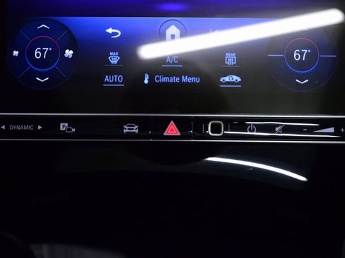 Used 2023 Mercedes-Benz GLC 300 4MATIC image 31