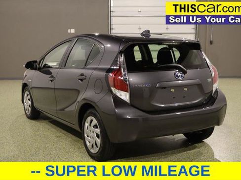 Used 2015 Toyota Prius C Three image 5