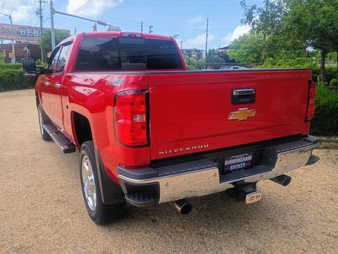 Used 2015 Chevrolet Silverado 2500 LTZ w/ LTZ Plus Package AWD/4WD image 14