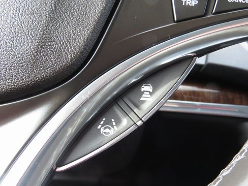 Used 2017 Acura MDX SH-AWD w/ Technology Package image 24