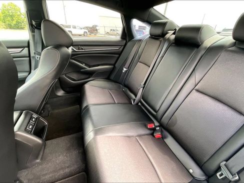 Used 2021 Honda Accord Sport image 19