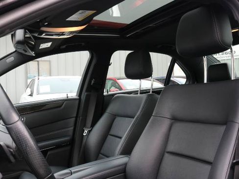 Used 2014 Mercedes-Benz E 350 Sedan image 10