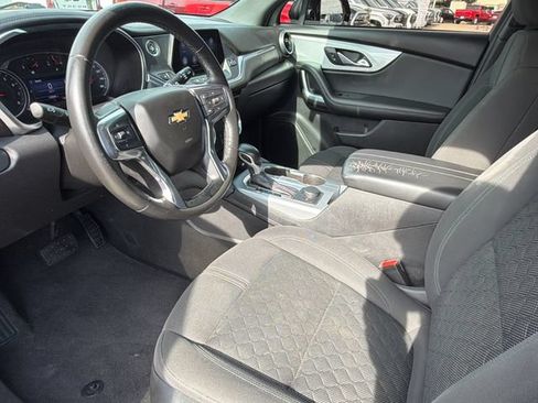 Used 2020 Chevrolet Blazer LT FWD image 11