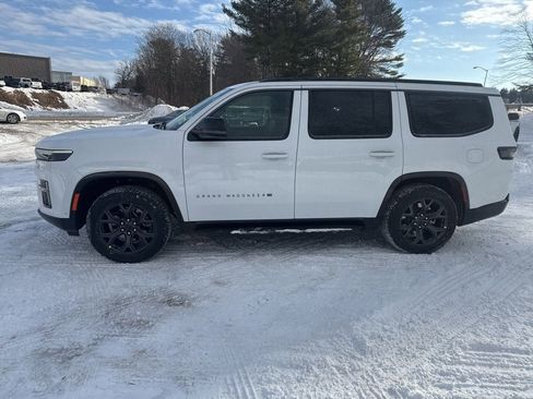 New 2026 Jeep Grand Wagoneer Limited image 2