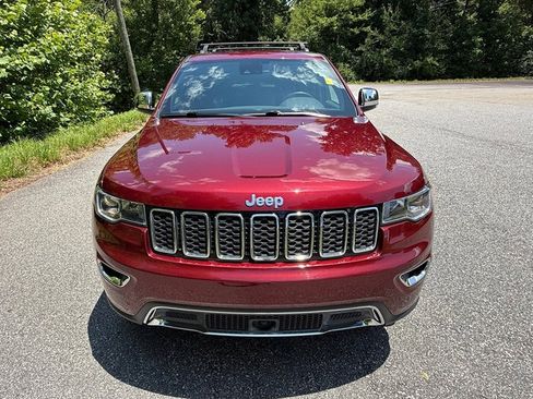 Used 2019 Jeep Grand Cherokee Limited AWD/4WD image 3