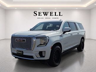 Used 2023 GMC Yukon XL Denali w/ Denali Reserve Package AWD/4WD video 1