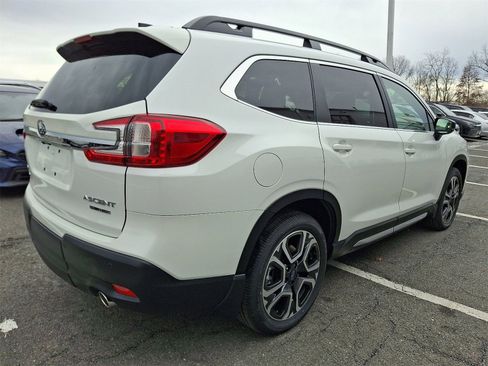 New 2026 Subaru Ascent Limited image 3