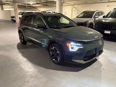 Certified 2023 Kia Niro Wave w/ Wave Preserve Package