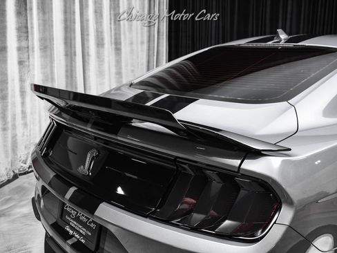 Used 2021 Ford Mustang Shelby GT500 w/ Technology Package RWD image 37