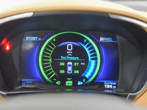 Used 2017 Chevrolet Volt Premier w/ Driver Confidence II Package image 25