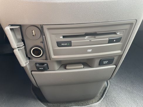 Used 2014 Honda Odyssey EX-L image 24