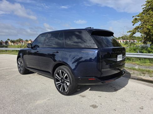 Certified 2023 Land Rover Range Rover SE AWD/4WD image 2