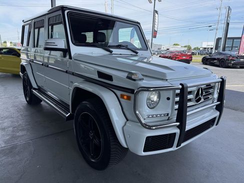 Used 2017 Mercedes-Benz G 550 image 3