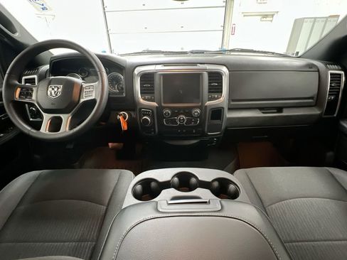 Used 2024 RAM 1500 Classic Warlock w/ Electronics Group image 10