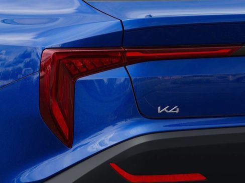 New 2025 Kia K4 LXS image 11