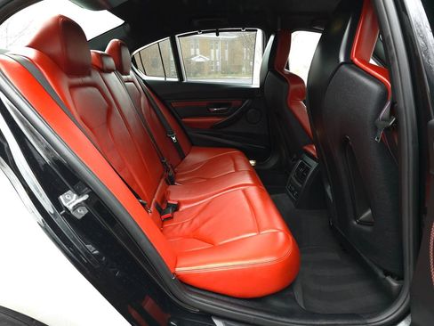 Used 2017 BMW M3 image 19