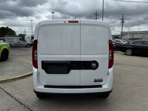 Used 2022 RAM ProMaster City Tradesman FWD image 6