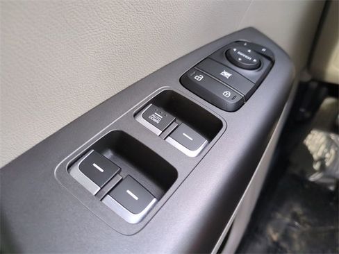 Used 2021 Kia Sportage LX image 27