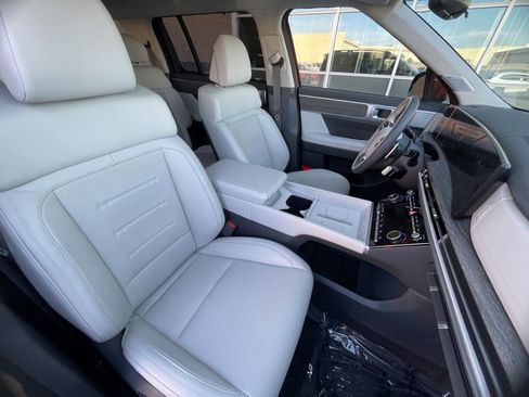 Used 2024 Hyundai Santa Fe Calligraphy image 24