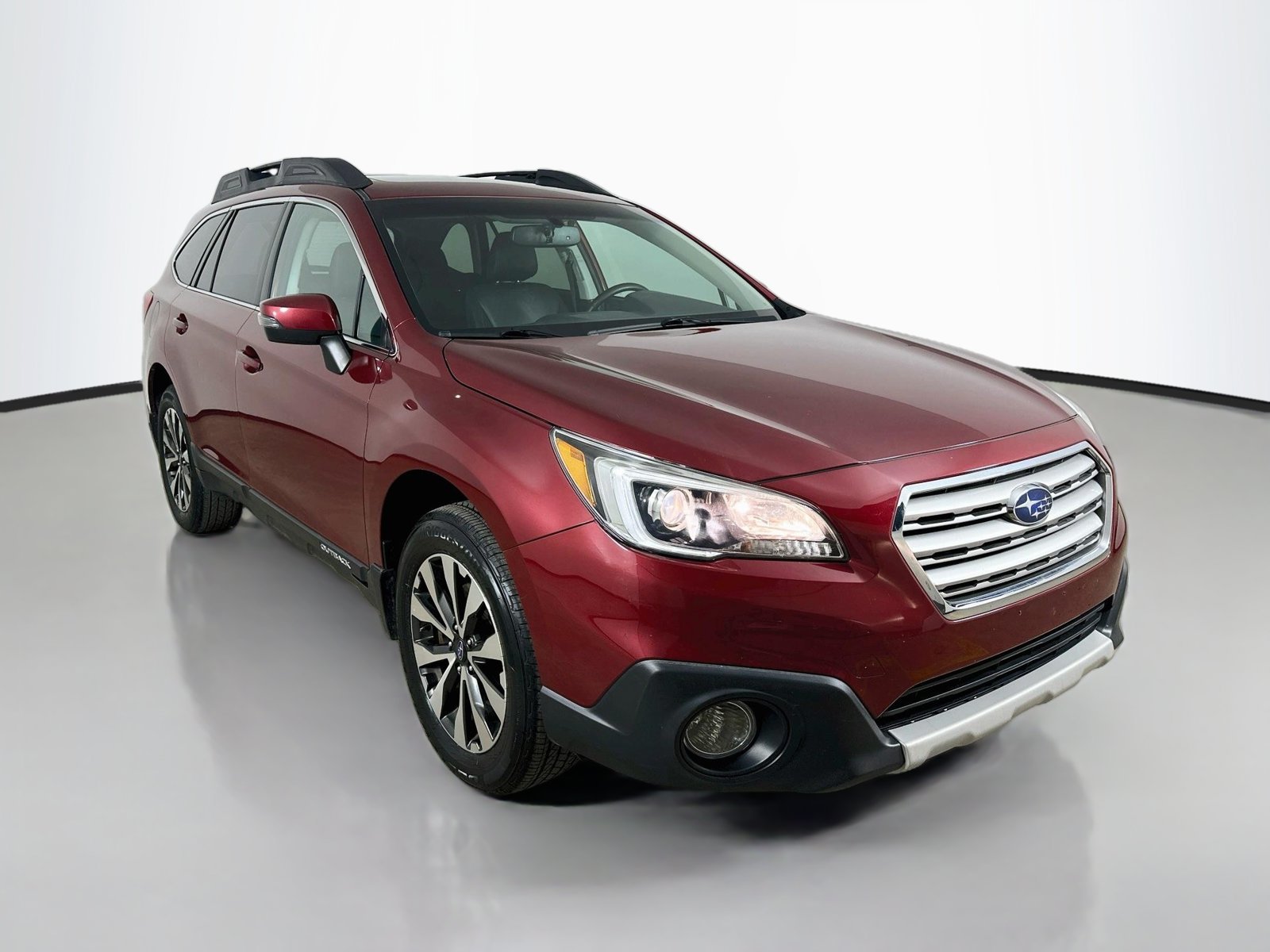 Used 2016 Subaru Outback 2.5i Limited AWD/4WD image 3