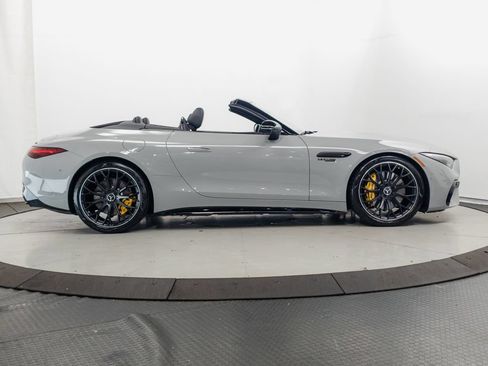 Used 2022 Mercedes-Benz SL 63 AMG 4MATIC image 37