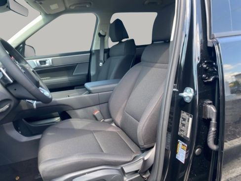 New 2026 Hyundai Santa Fe SE FWD image 16