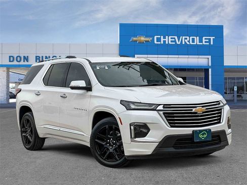 Certified 2023 Chevrolet Traverse Premier image 1