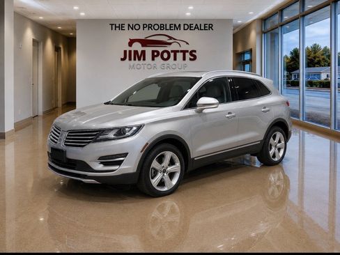 Used 2016 Lincoln MKC Premiere FWD image 1
